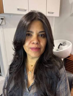 Mariana R.